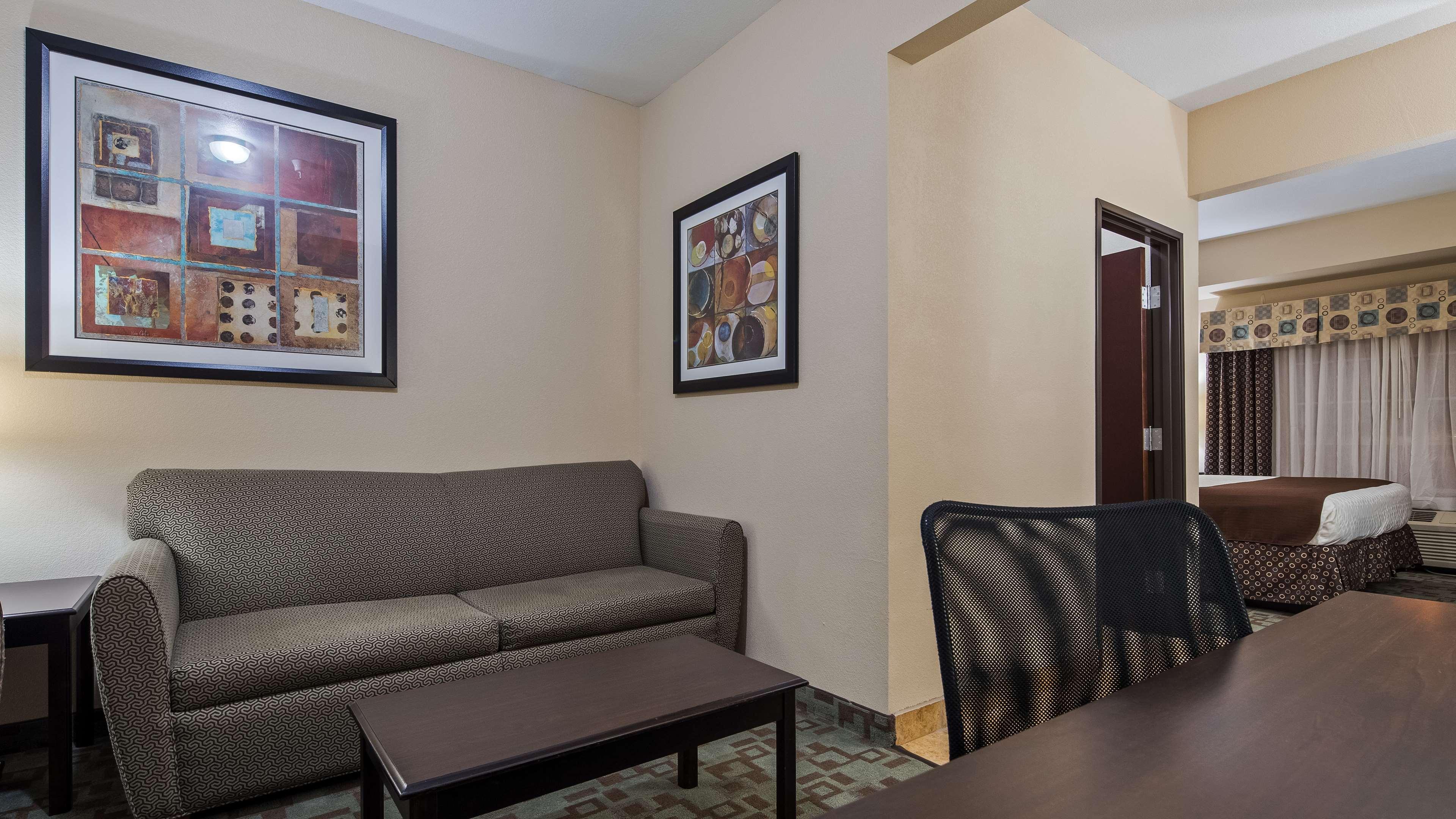 Best Western Plus Eastgate Inn & Suites Ουιτσιτά Εξωτερικό φωτογραφία