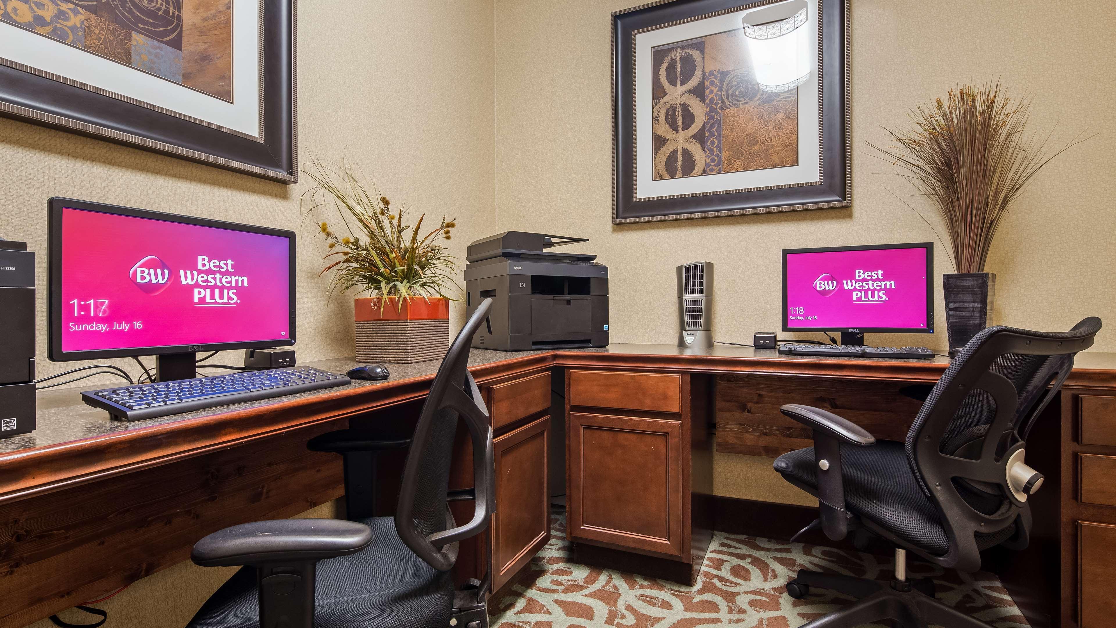 Best Western Plus Eastgate Inn & Suites Ουιτσιτά Εξωτερικό φωτογραφία