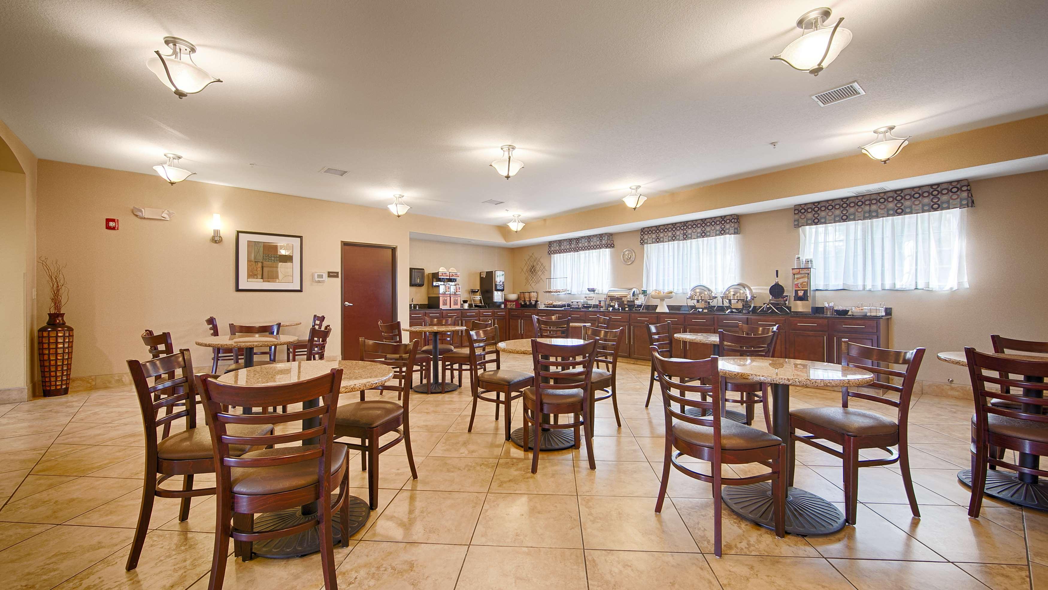 Best Western Plus Eastgate Inn & Suites Ουιτσιτά Εξωτερικό φωτογραφία