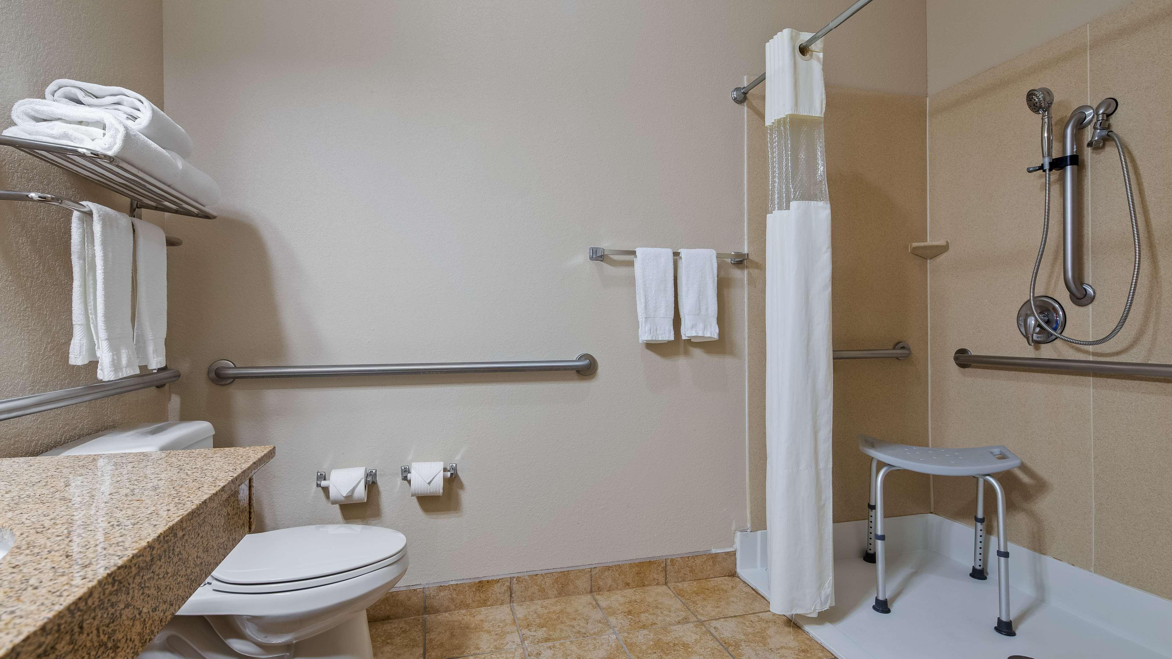 Best Western Plus Eastgate Inn & Suites Ουιτσιτά Εξωτερικό φωτογραφία