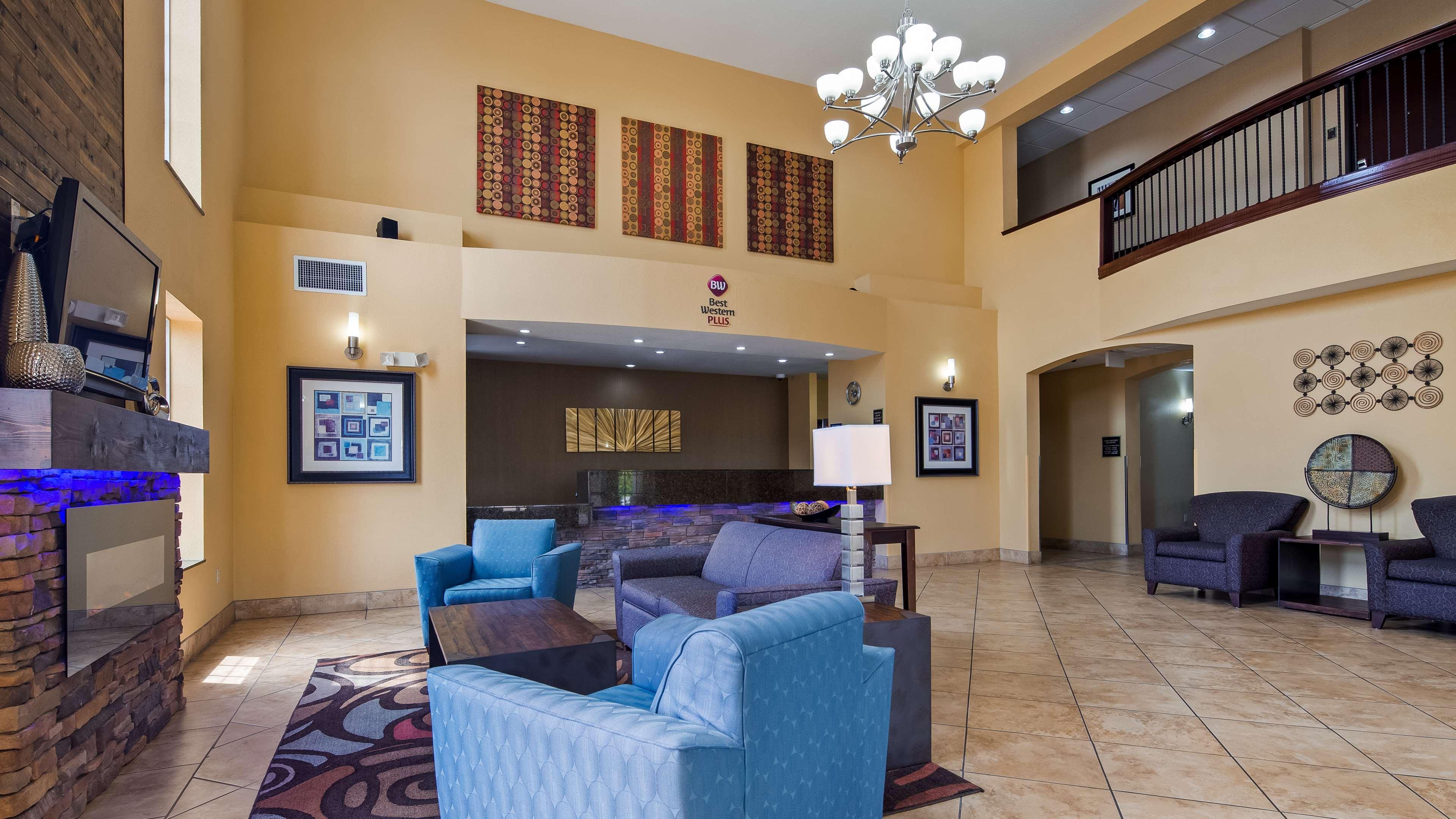 Best Western Plus Eastgate Inn & Suites Ουιτσιτά Εξωτερικό φωτογραφία
