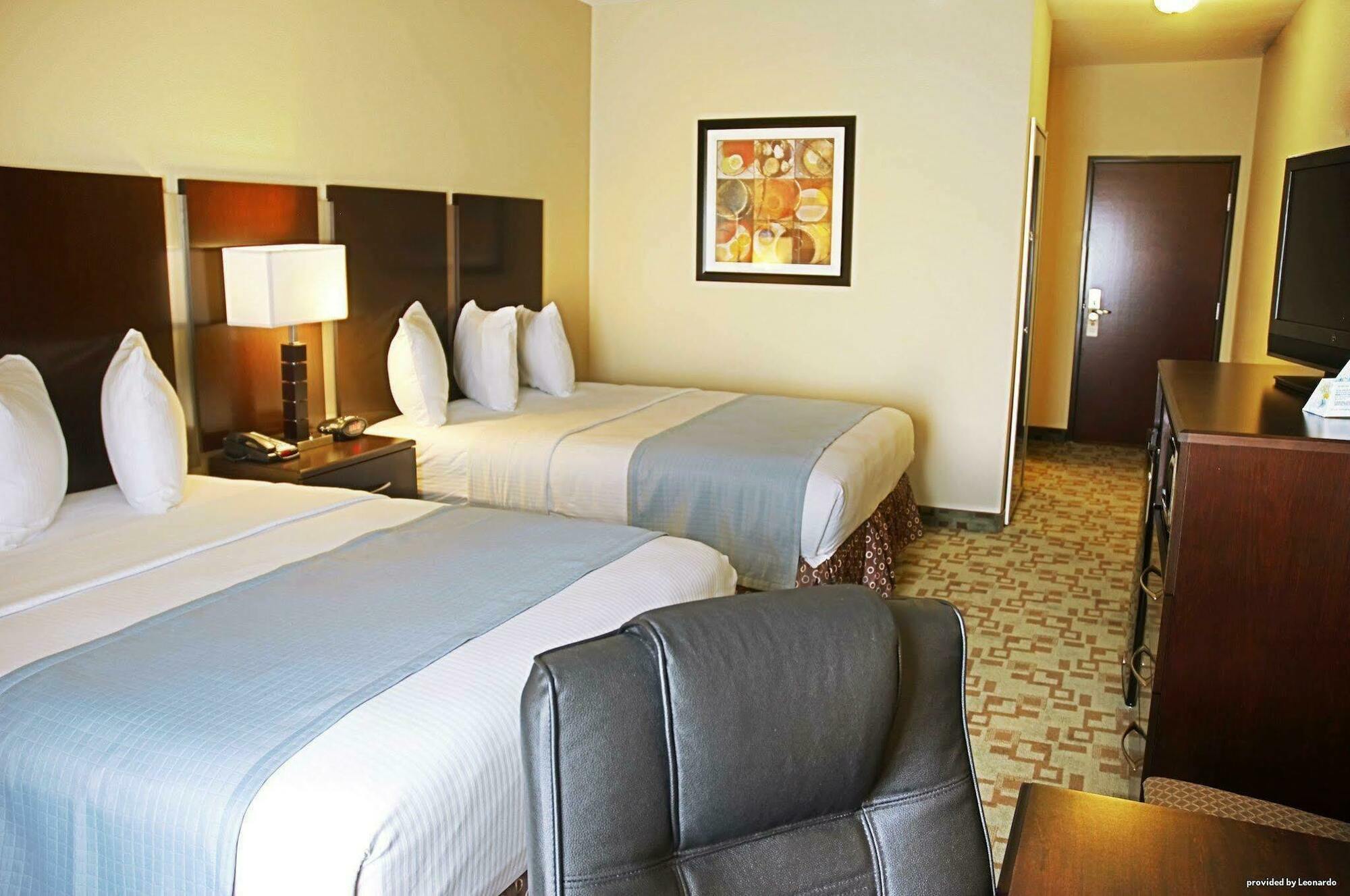 Best Western Plus Eastgate Inn & Suites Ουιτσιτά Εξωτερικό φωτογραφία