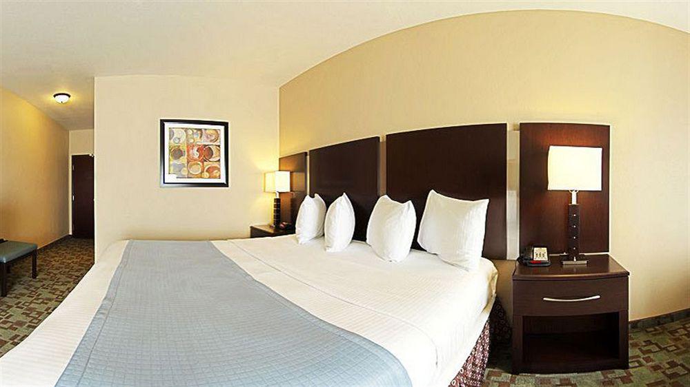 Best Western Plus Eastgate Inn & Suites Ουιτσιτά Εξωτερικό φωτογραφία